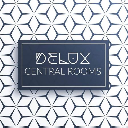 Deluxe Central Rooms カルロヴォ エクステリア 写真