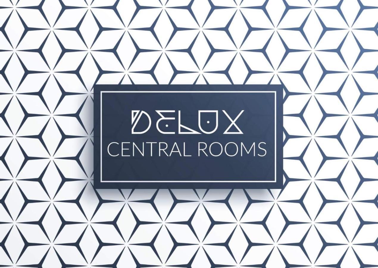 Deluxe Central Rooms カルロヴォ エクステリア 写真